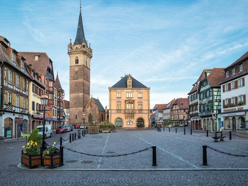 La Place du Marché d'Obernai, à quelques minutes à pied